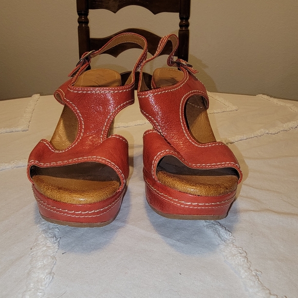 Anthropologie NAYA ETERNAL WEDGE SANDALS BLOOD ORANGE 🍊 LEATHER SIZE 9 - Picture 3 of 8